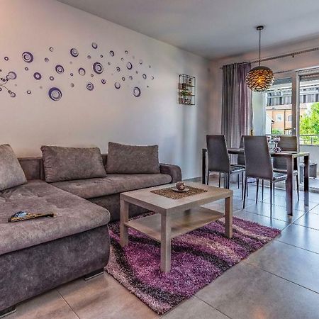 מדולין Apartment Sabina מראה חיצוני תמונה