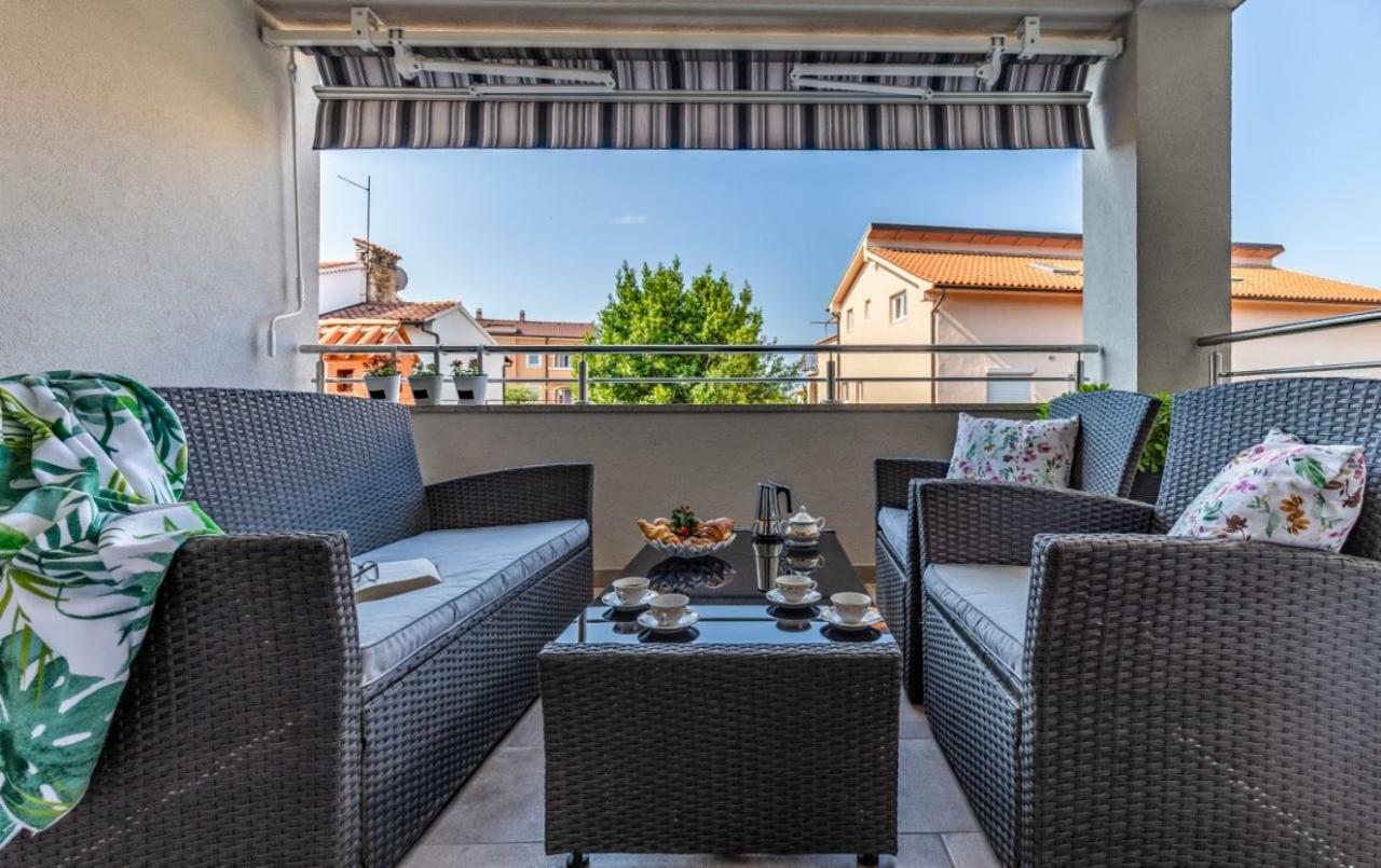 מדולין Apartment Sabina מראה חיצוני תמונה