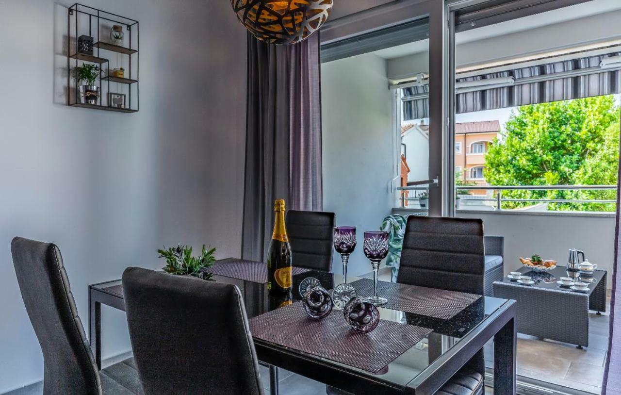 מדולין Apartment Sabina מראה חיצוני תמונה