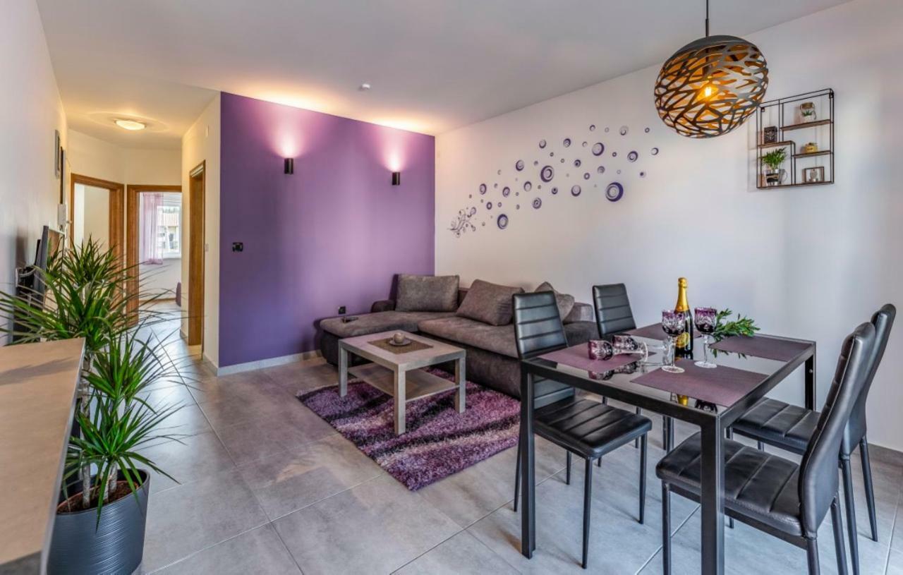 מדולין Apartment Sabina מראה חיצוני תמונה
