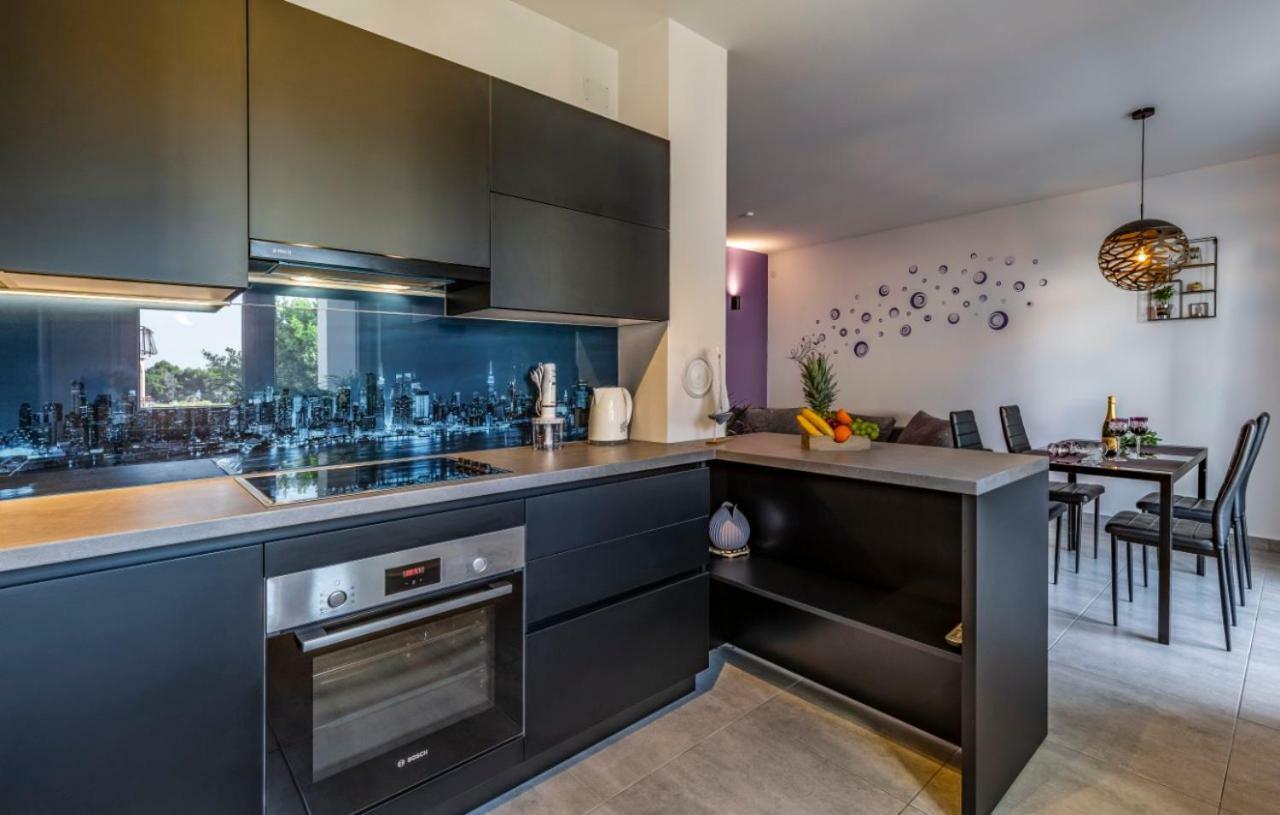 מדולין Apartment Sabina מראה חיצוני תמונה