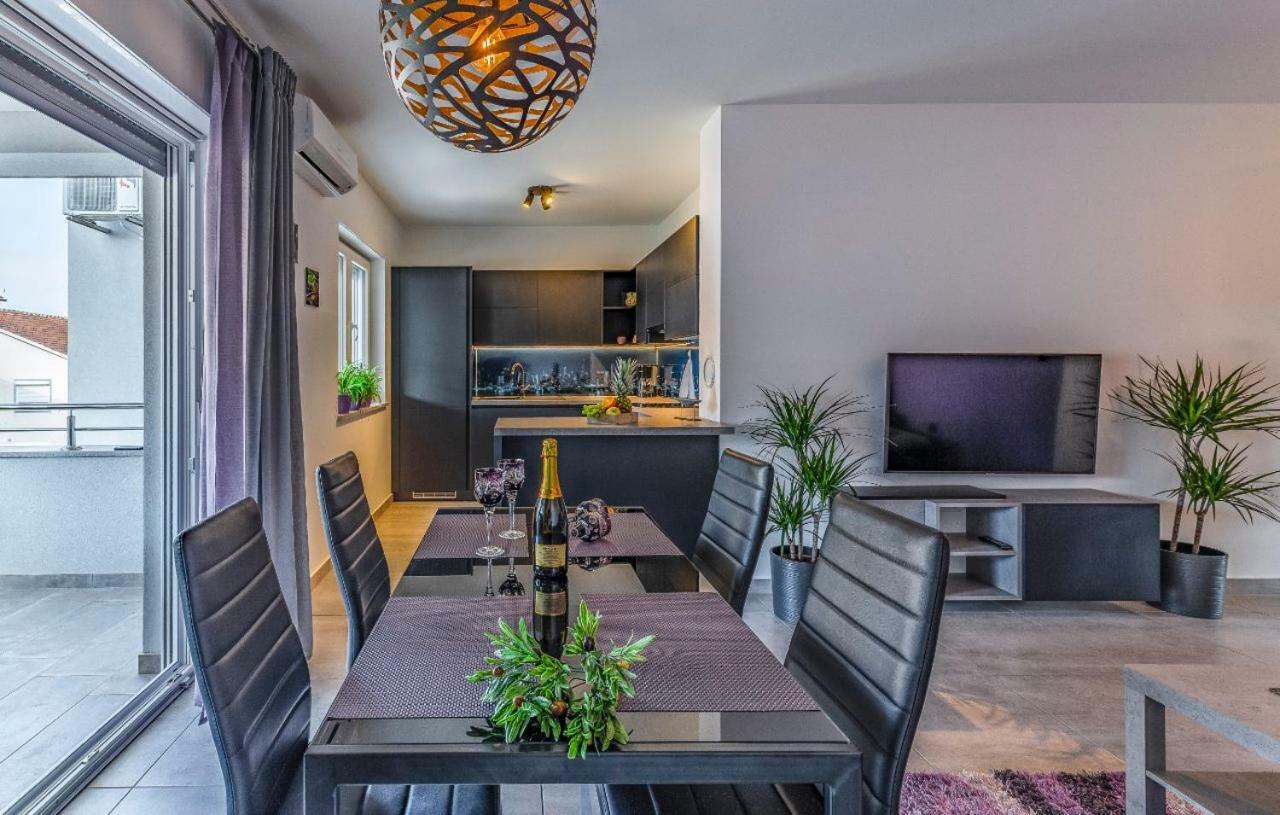 מדולין Apartment Sabina מראה חיצוני תמונה
